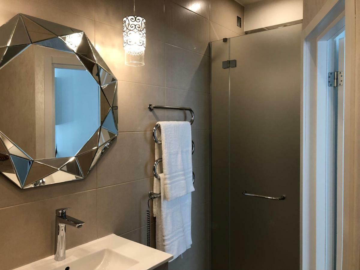 Stylish Old Town Apartment 리가 외부 사진
